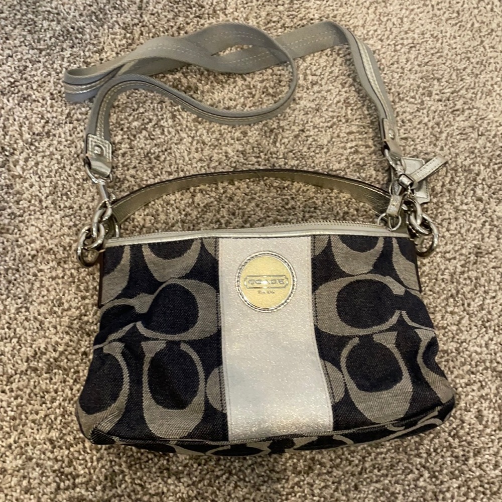 Crossbody silver/denim purse